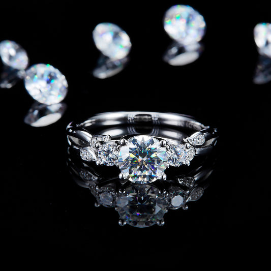Dew | Teardrop Swirl Ring