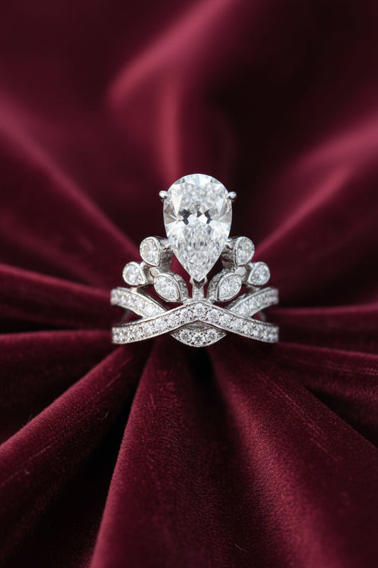Poem of Wings | Egret Feather Dewdrop Ring