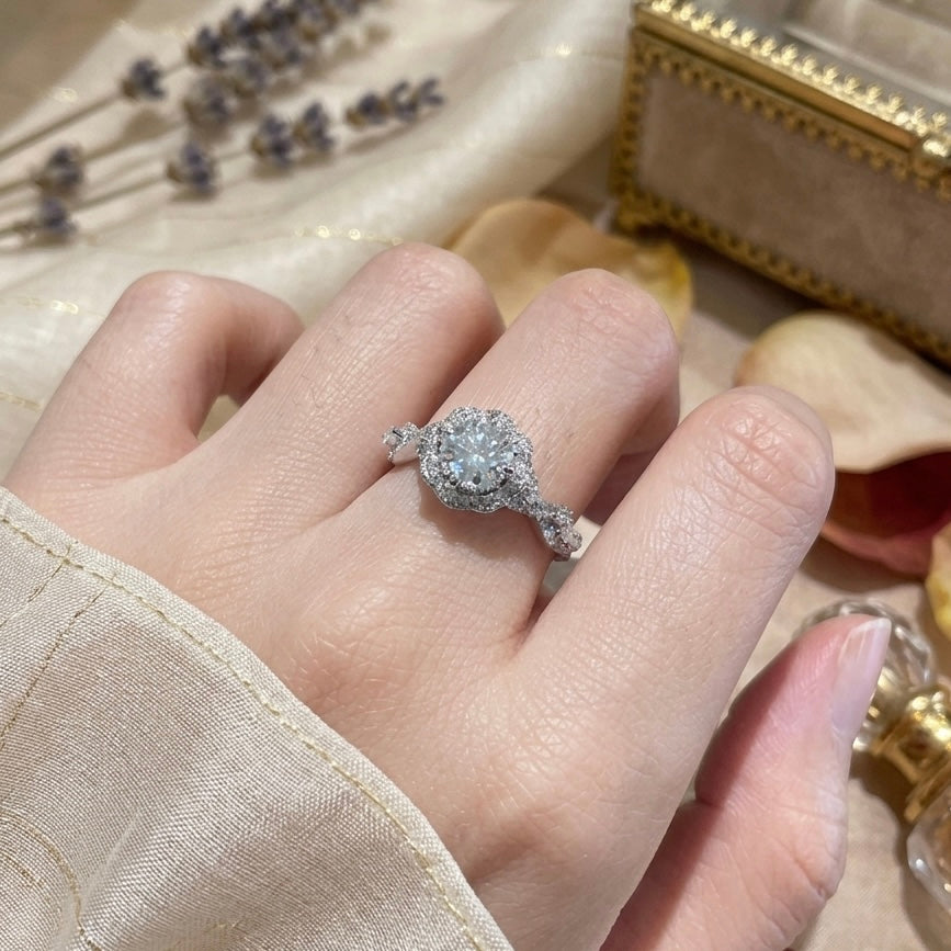 Versailles | Dual-Halo Filigree