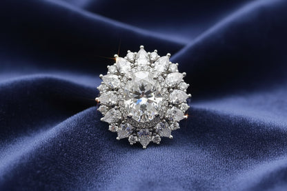 The Diamond Jubilee Glory | Oval Halo Cluster Ring