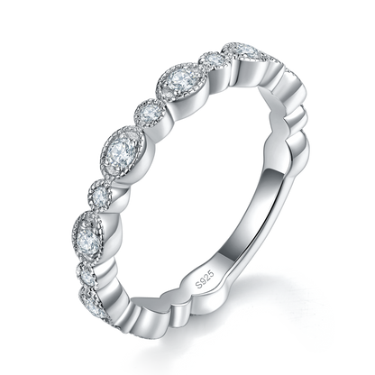 Prologue | Milgrain Oval Band