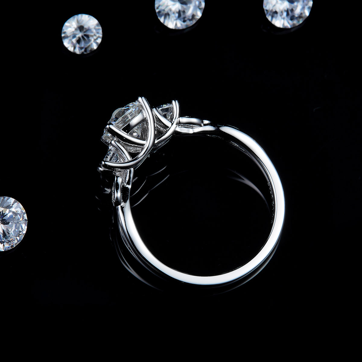 Dew | Teardrop Swirl Ring