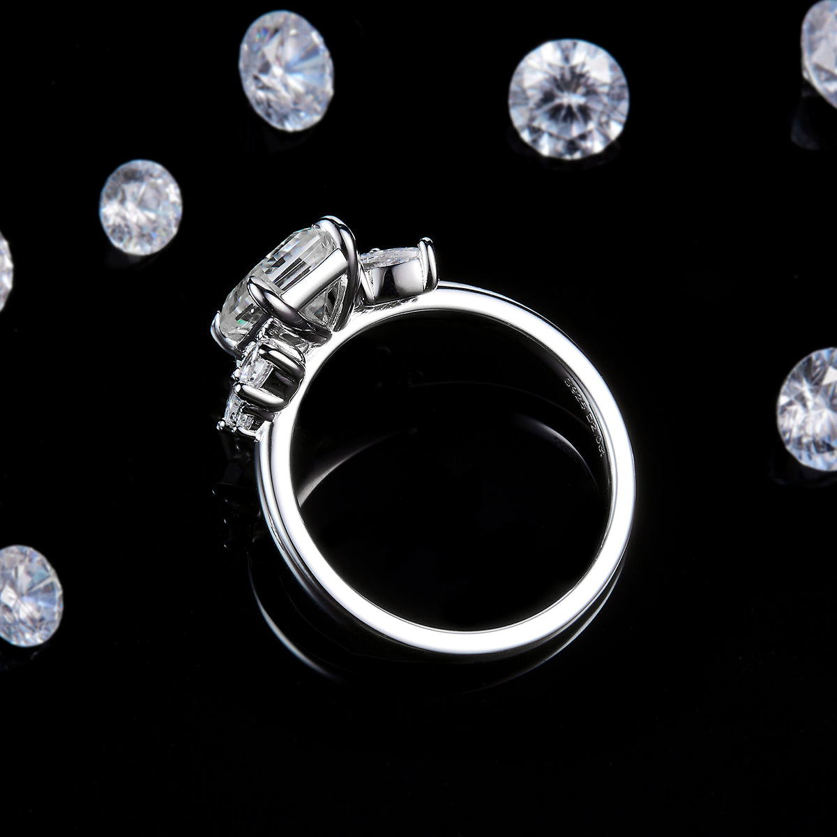 The Basilica | Emerald-Cut Accented Cluster