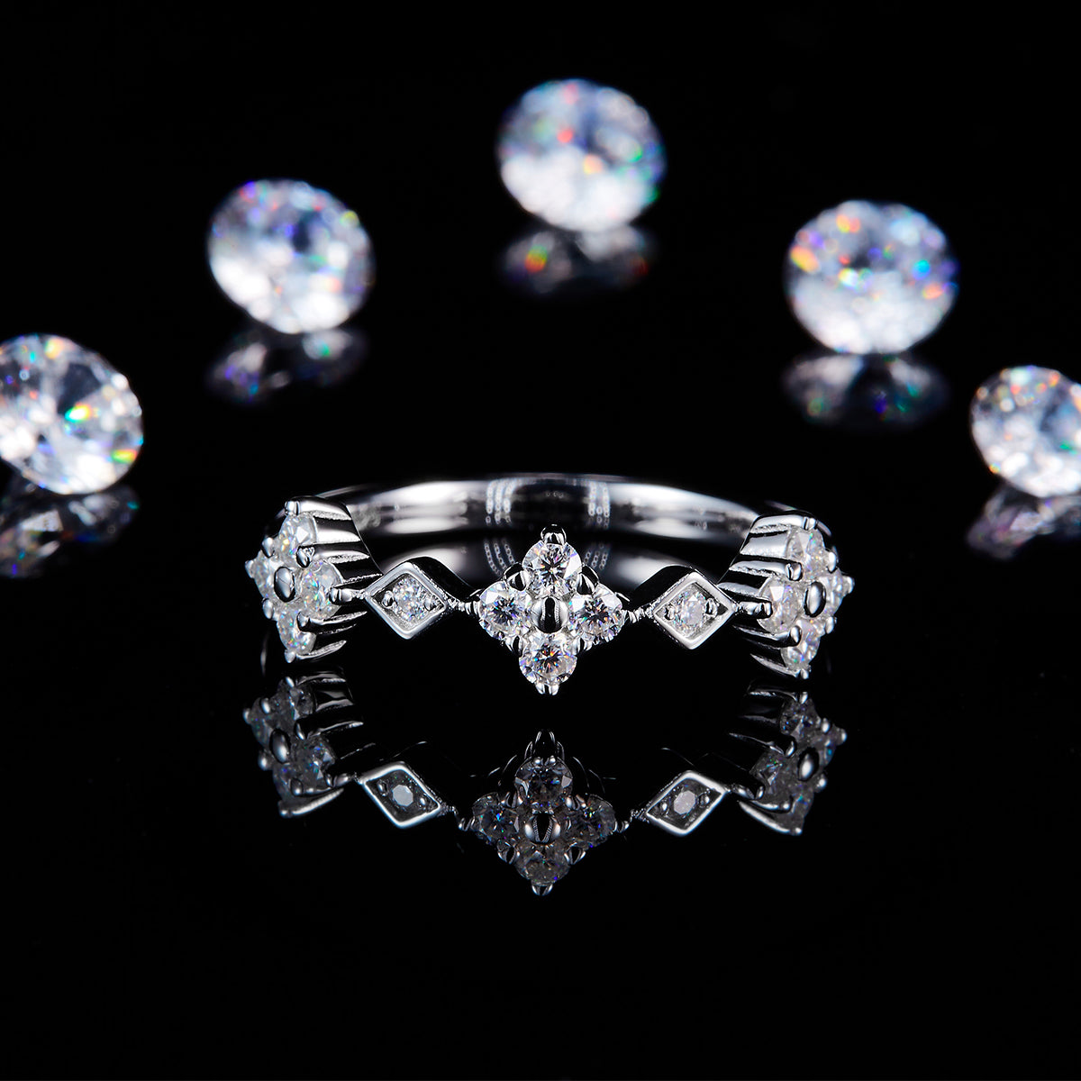 Mosaic | Geometric Cluster Band