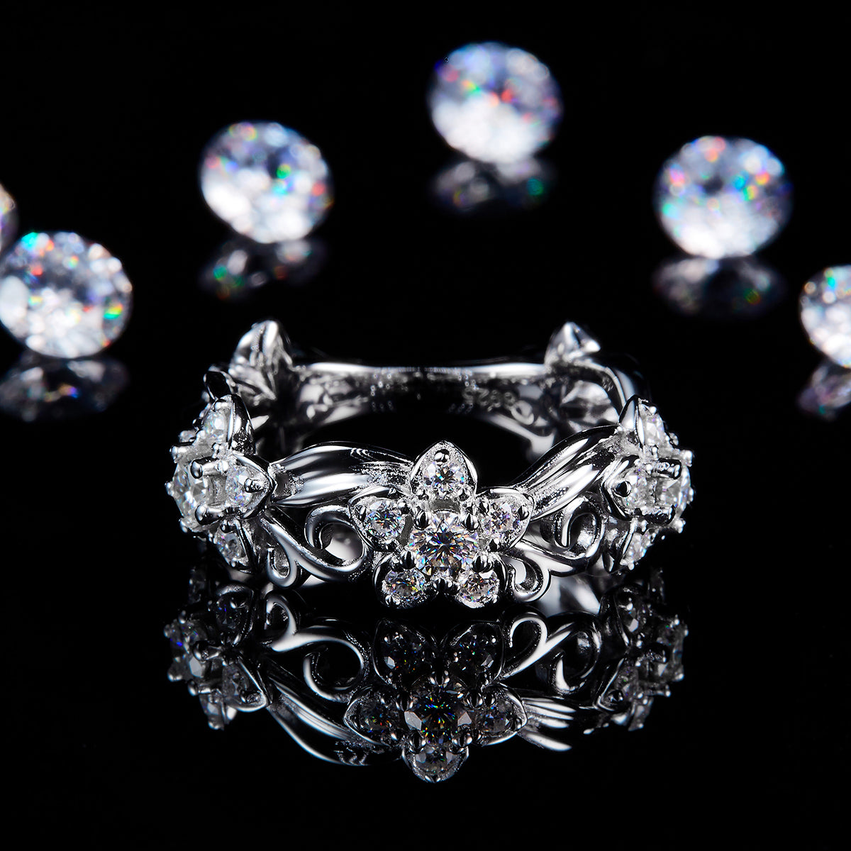 Tipsy Garden | Floral Filigree Band