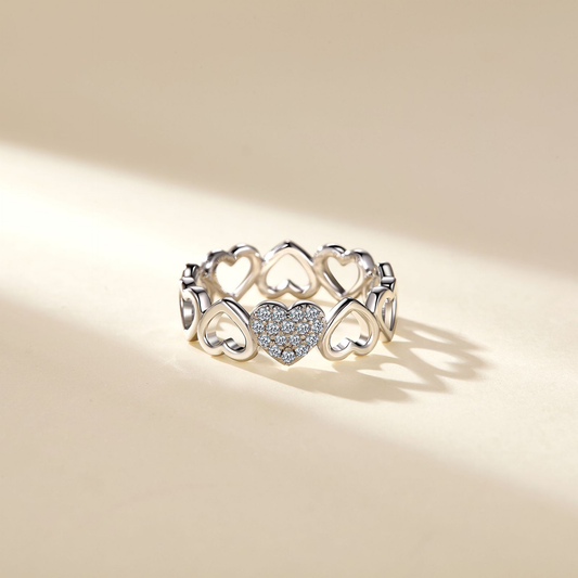 Echoes of Love | Openwork Heart Pave Band
