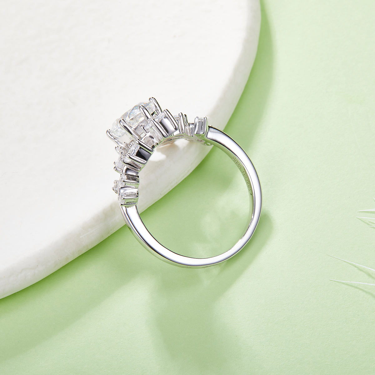 The Morning Dew | Gilded Vine Ring