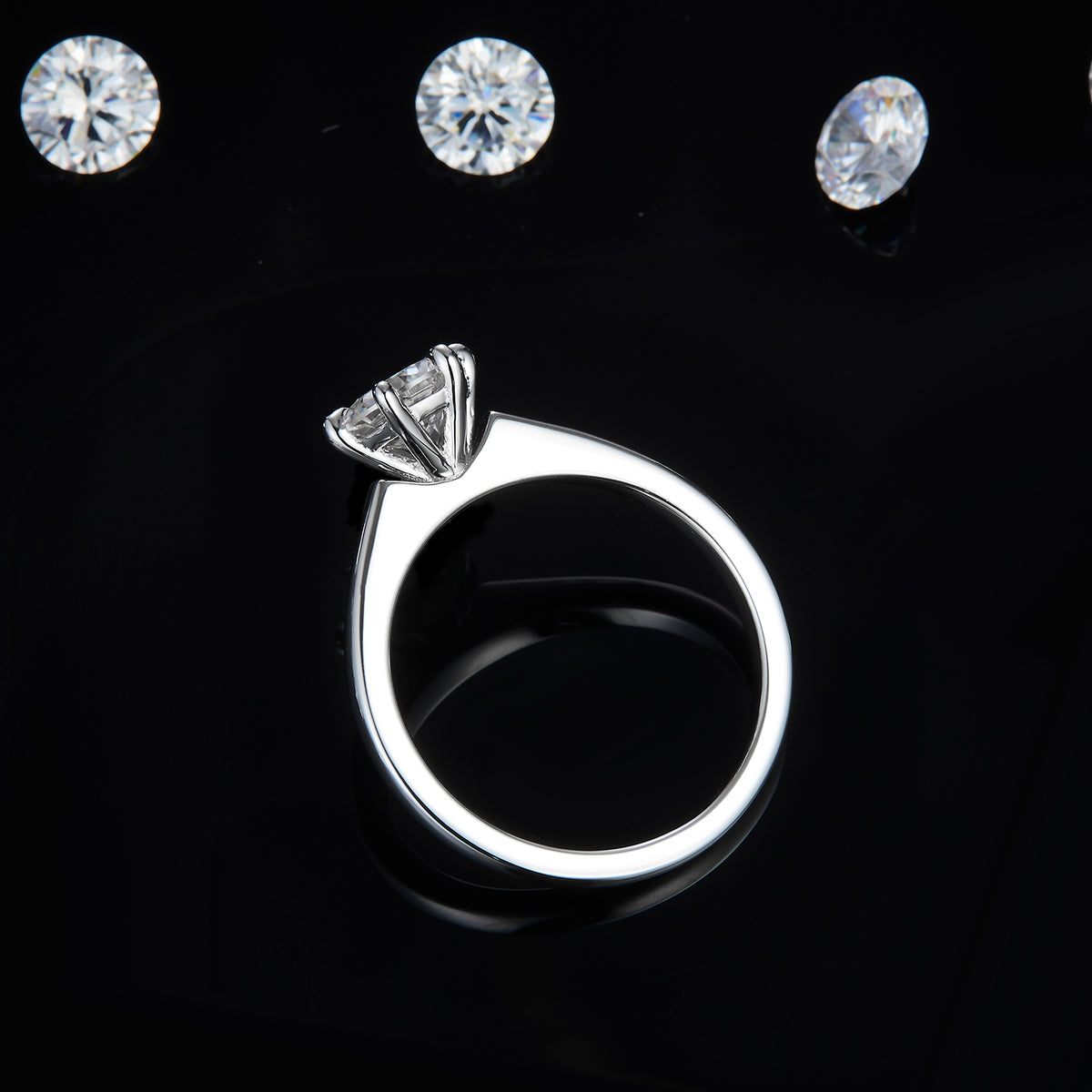 The Classic Guardian · Six-Prong Round Ring