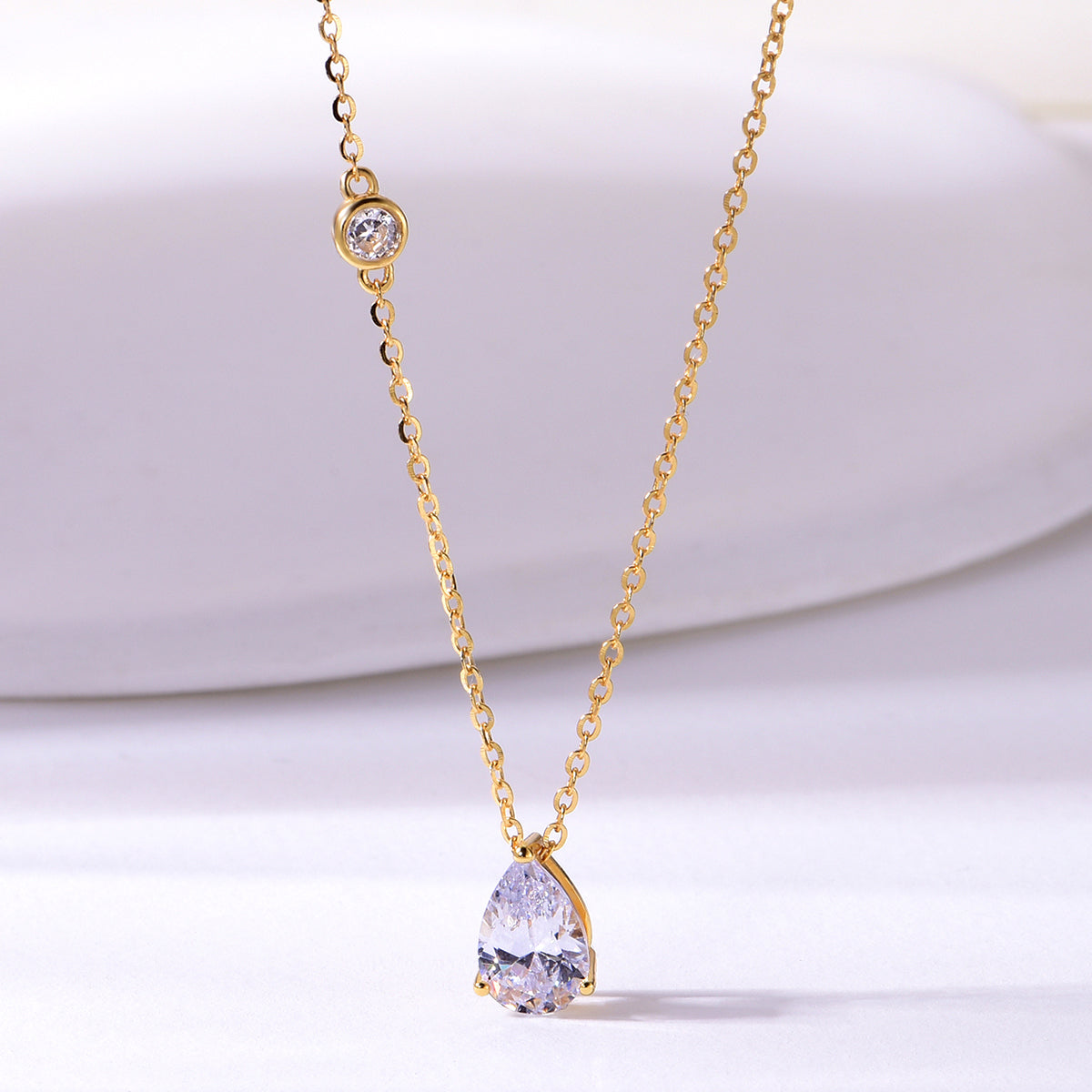 The Morning Dewdrop Necklace