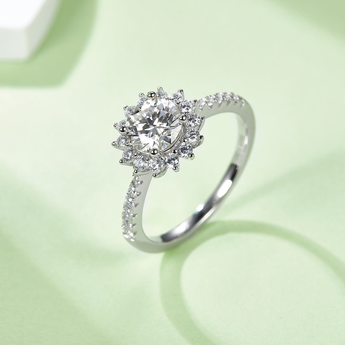 The Morning Bloom | Halo Setting