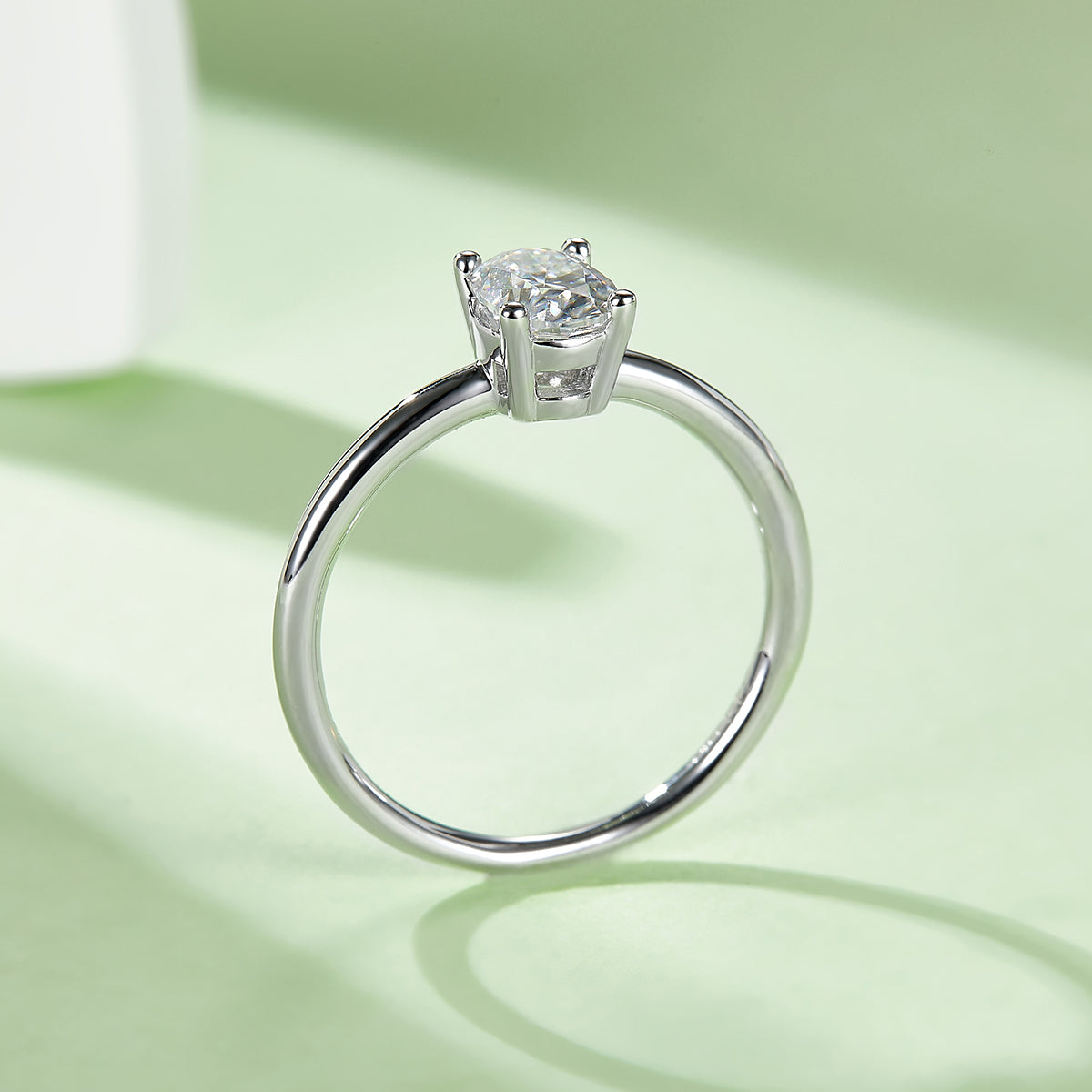 Dewdrop Reflection | Oval Cut