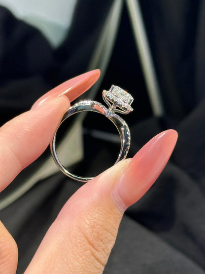 Heartbeat Path | Heart-Shaped Cut Diamond Ring Setting