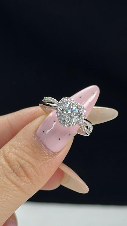 Heartfelt Symphony | Diamond Setting