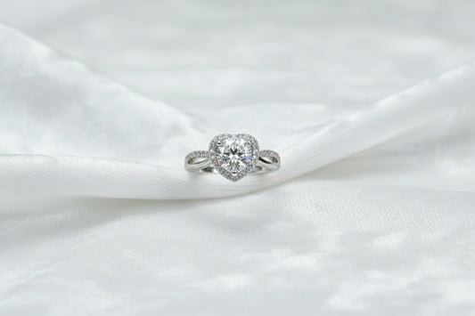 Heartfelt Symphony | Diamond Setting