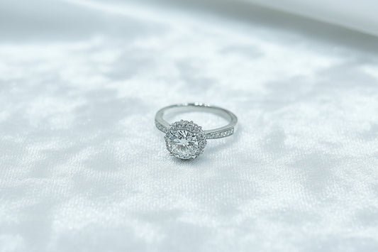 Petal Whisper | Petal Whisper | Petal-shaped Diamond Ring Setting