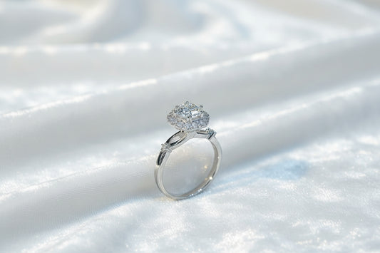 The Legacy Ribbon | Petal Crisscross Ring Setting