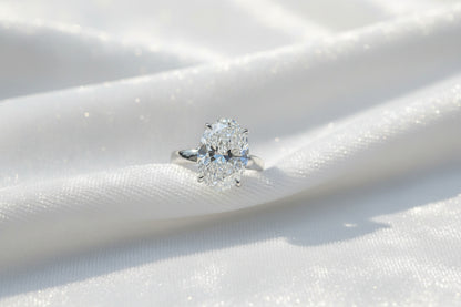 The Sovereign Scarf | Minimalist Ring Setting