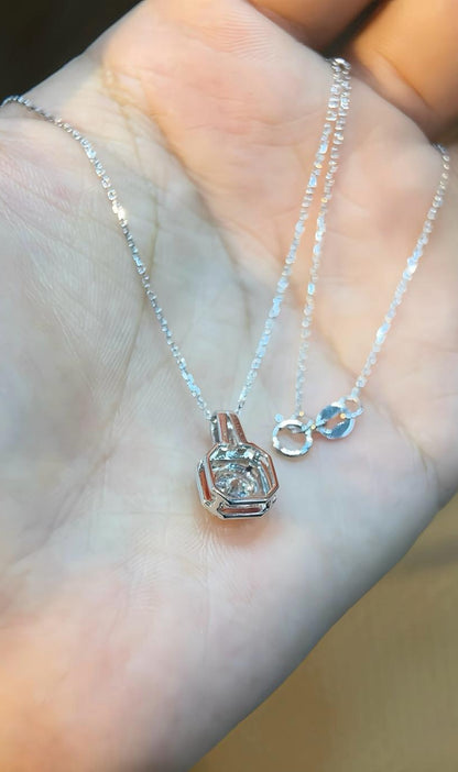 Stars holding the moon | White diamond necklace tray